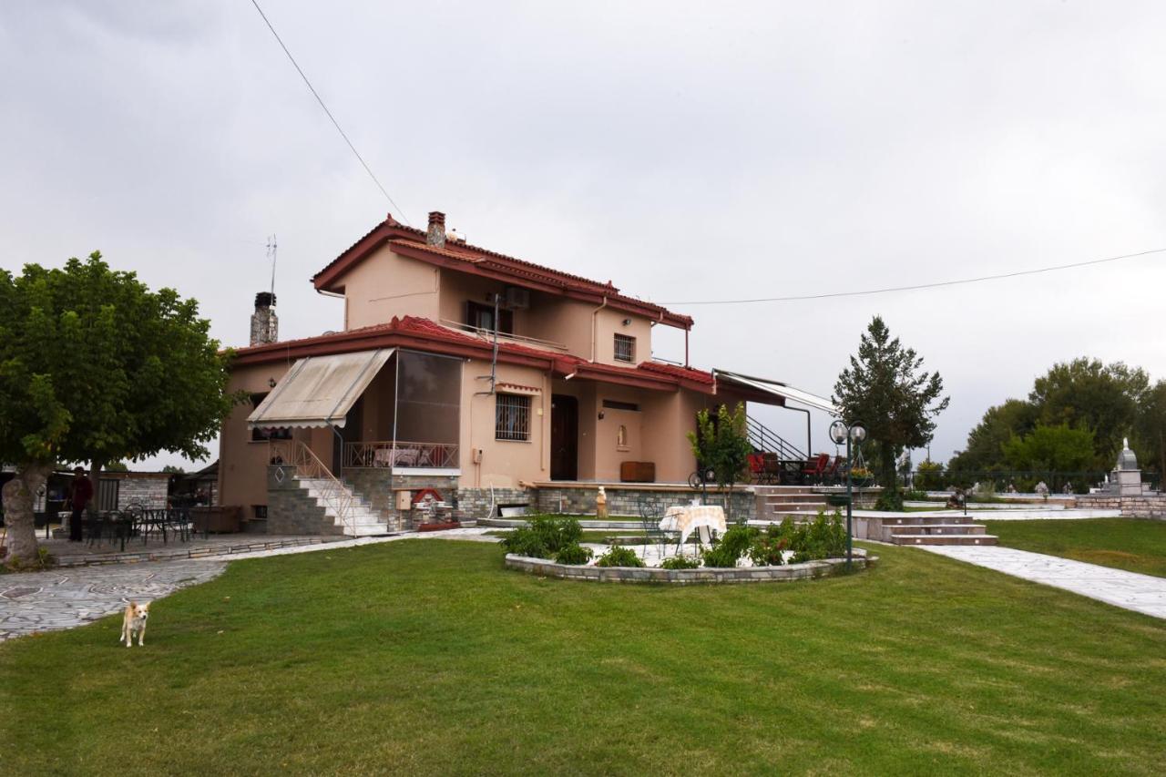 Alesta Apartment *